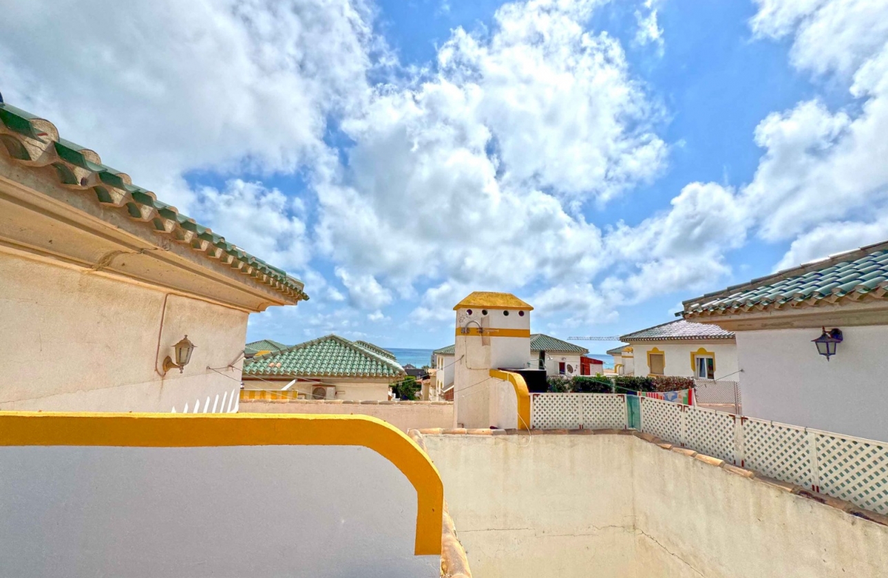 Resale - Apartment / flat - Torrevieja - La Mata