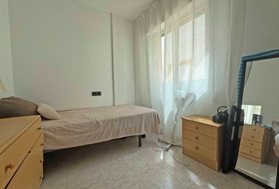 Resale - Apartment / flat - Torrevieja - La Mata