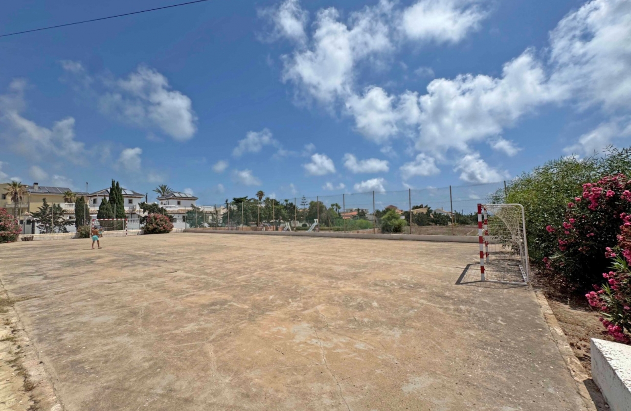 Resale - Apartment / flat - Torrevieja - La Mata