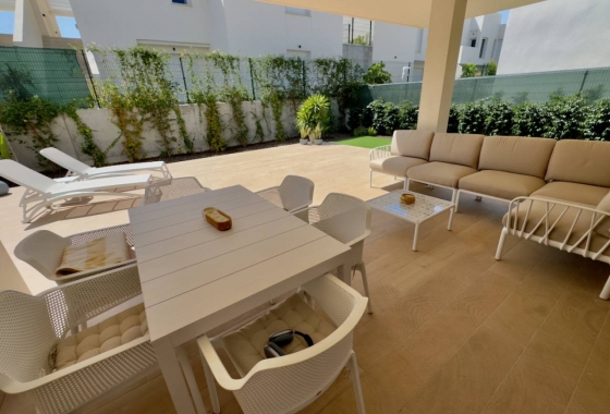 Resale - Apartment / flat - Algorfa - La finca Golf