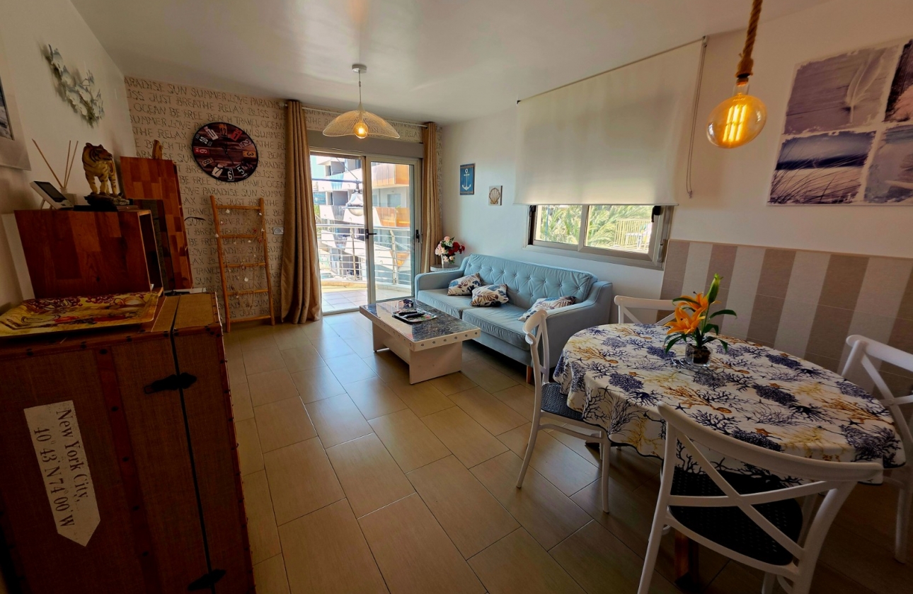 Resale - Apartment / flat - Torrevieja - Curva del Palangre