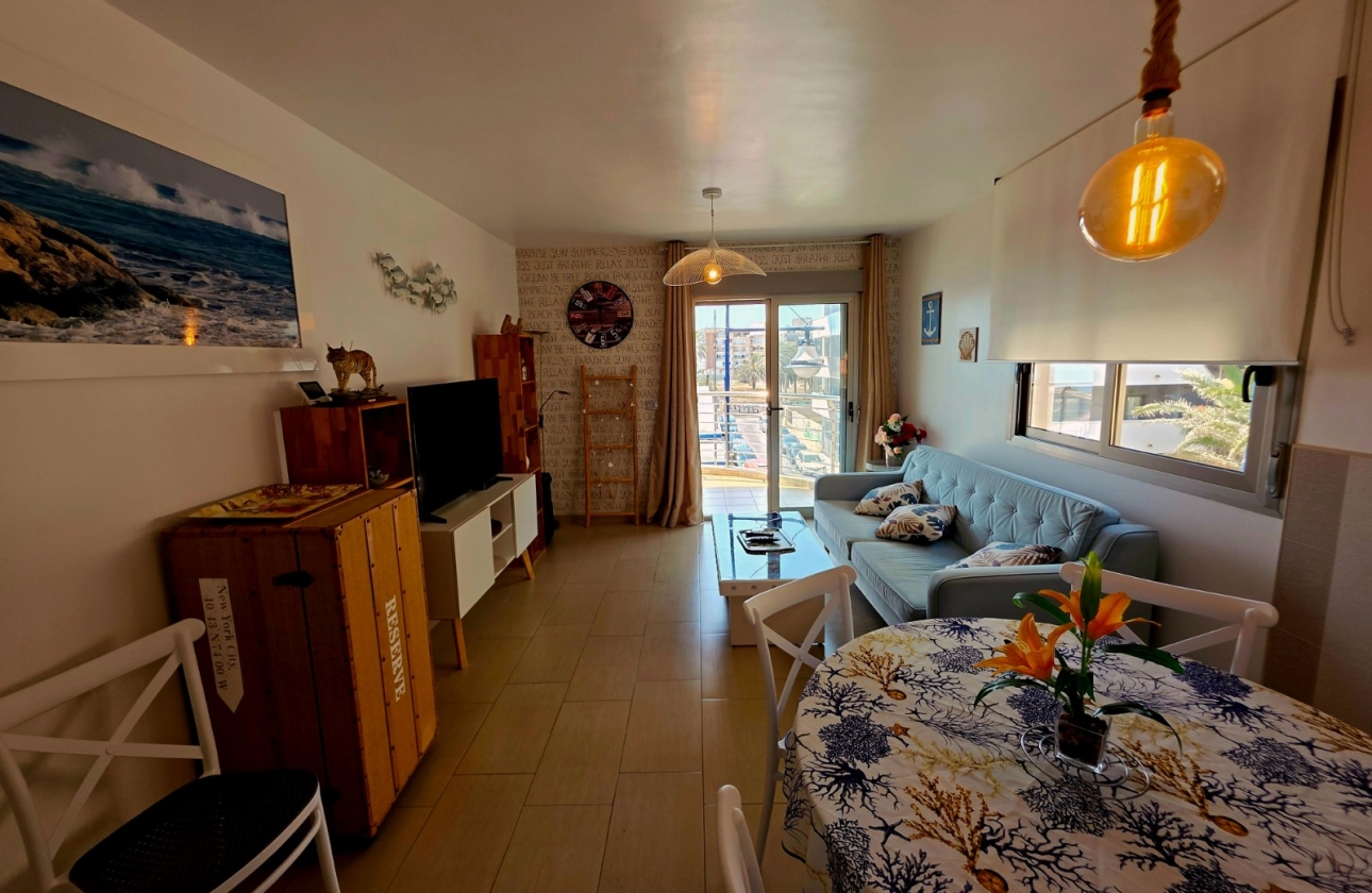 Resale - Apartment / flat - Torrevieja - Curva del Palangre