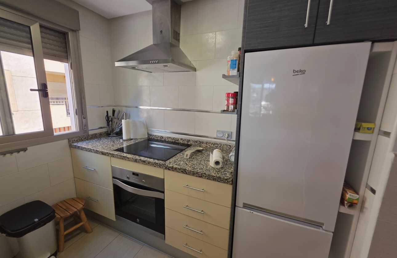 Resale - Apartment / flat - Torrevieja - Curva del Palangre