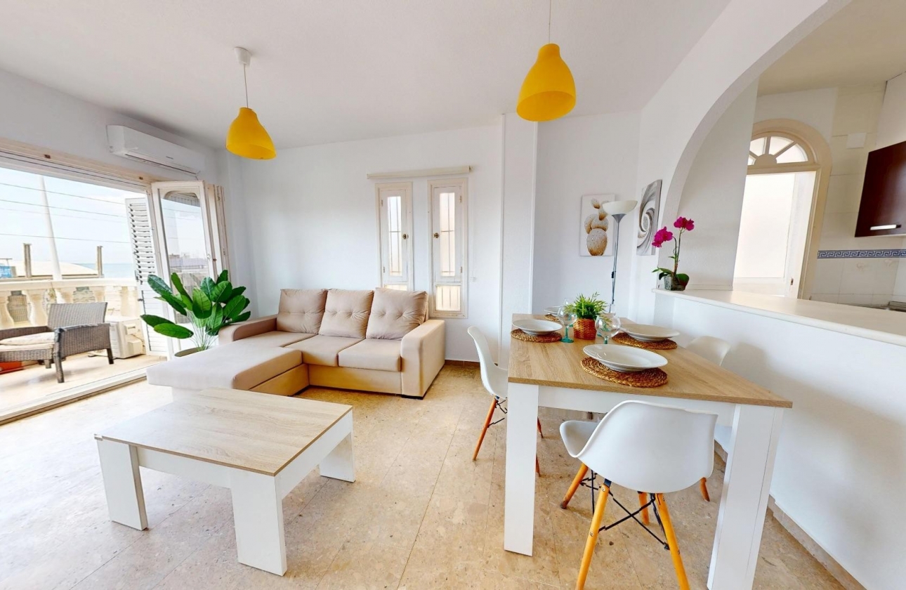 Resale - Apartment / flat - Santa Pola - Playa Lisa