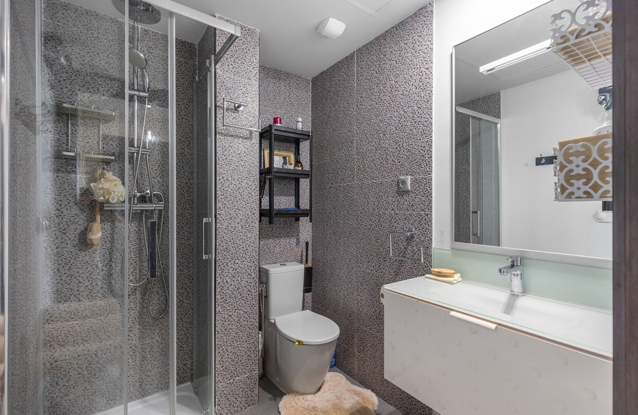 Resale - Apartment / flat - La Mata - Playa