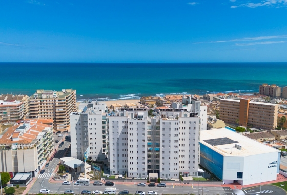 Resale - Apartment / flat - La Mata - Playa