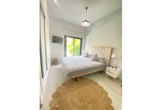 Resale - Apartment / flat - Orihuela Costa - Villamartín