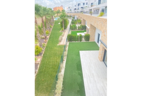 Resale - Apartment / flat - Orihuela Costa - Villamartín