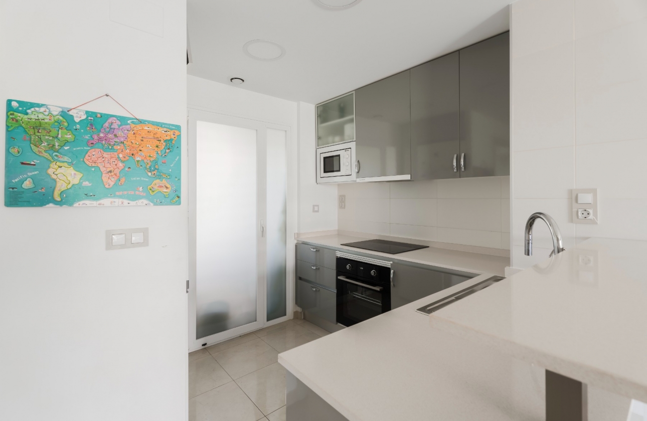 Resale - Apartment / flat - Orihuela Costa - La Zenia