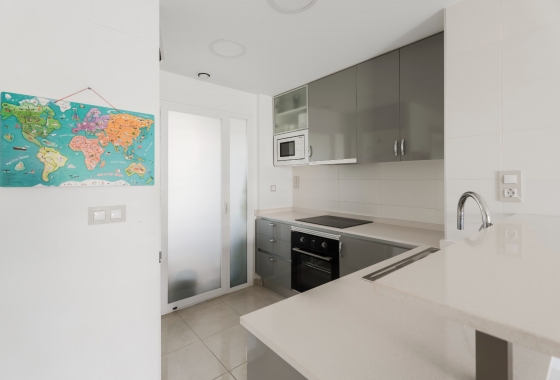 Resale - Apartment / flat - Orihuela Costa - La Zenia