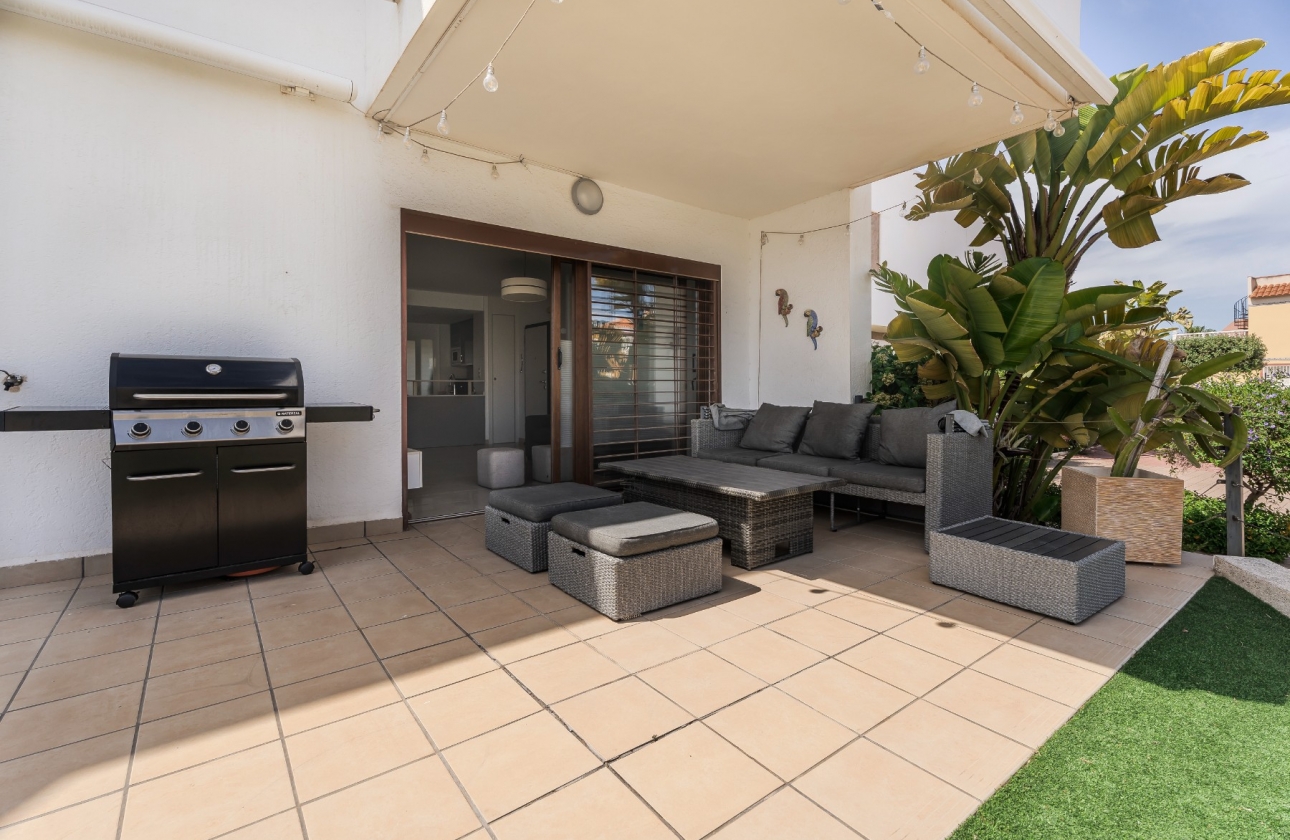 Resale - Apartment / flat - Orihuela Costa - La Zenia