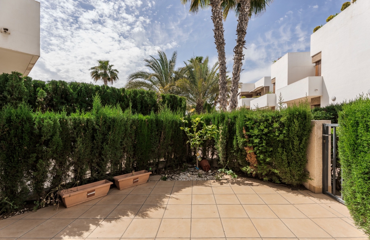 Resale - Apartment / flat - Orihuela Costa - La Zenia