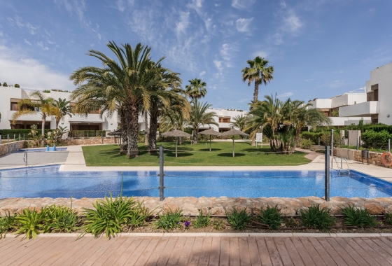 Resale - Apartment / flat - Orihuela Costa - La Zenia