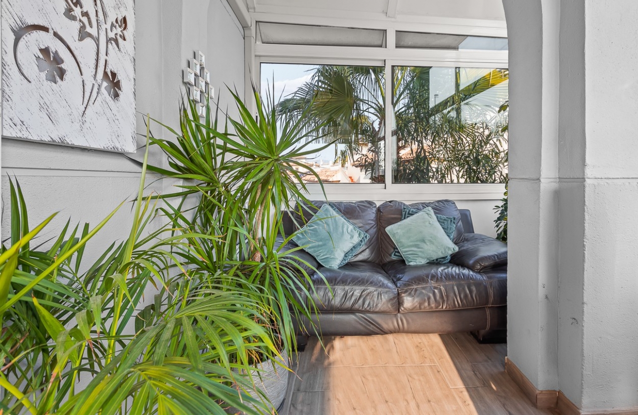 Resale - Villa - Orihuela Costa - Playa Flamenca