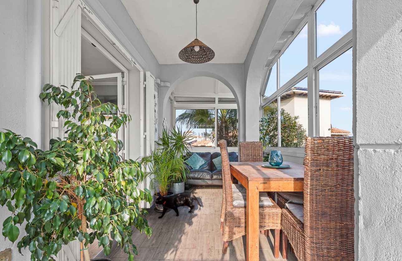 Resale - Villa - Orihuela Costa - Playa Flamenca