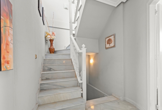 Resale - Villa - Orihuela Costa - Playa Flamenca