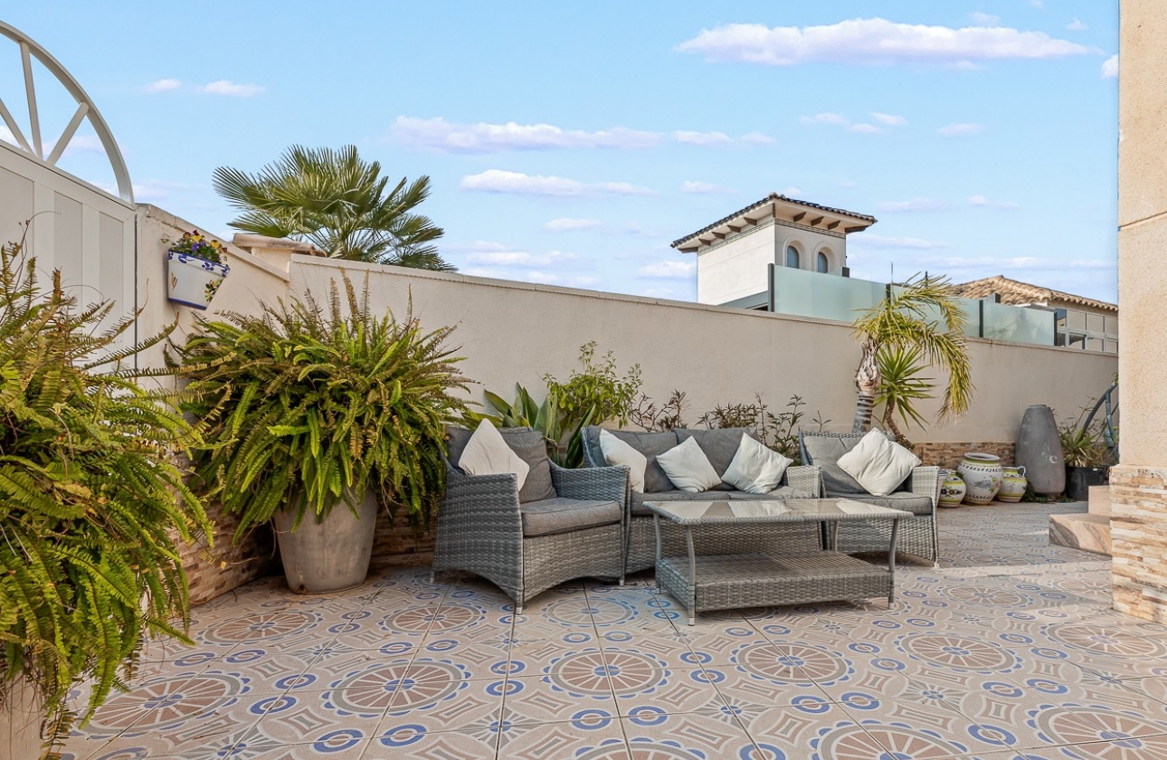 Resale - Villa - Orihuela Costa - Playa Flamenca