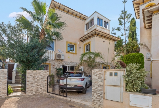 Resale - Villa - Orihuela Costa - Playa Flamenca