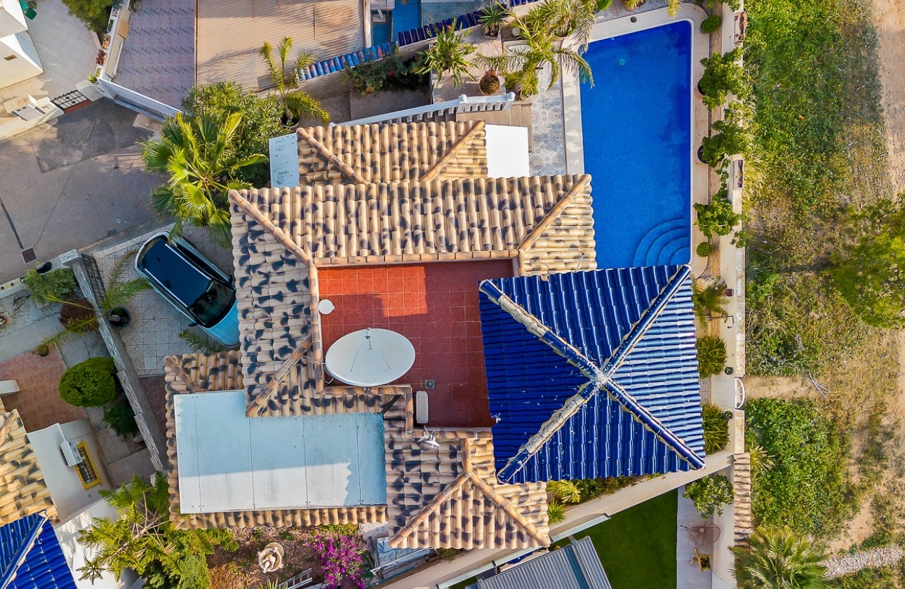 Resale - Villa - Orihuela Costa - Playa Flamenca