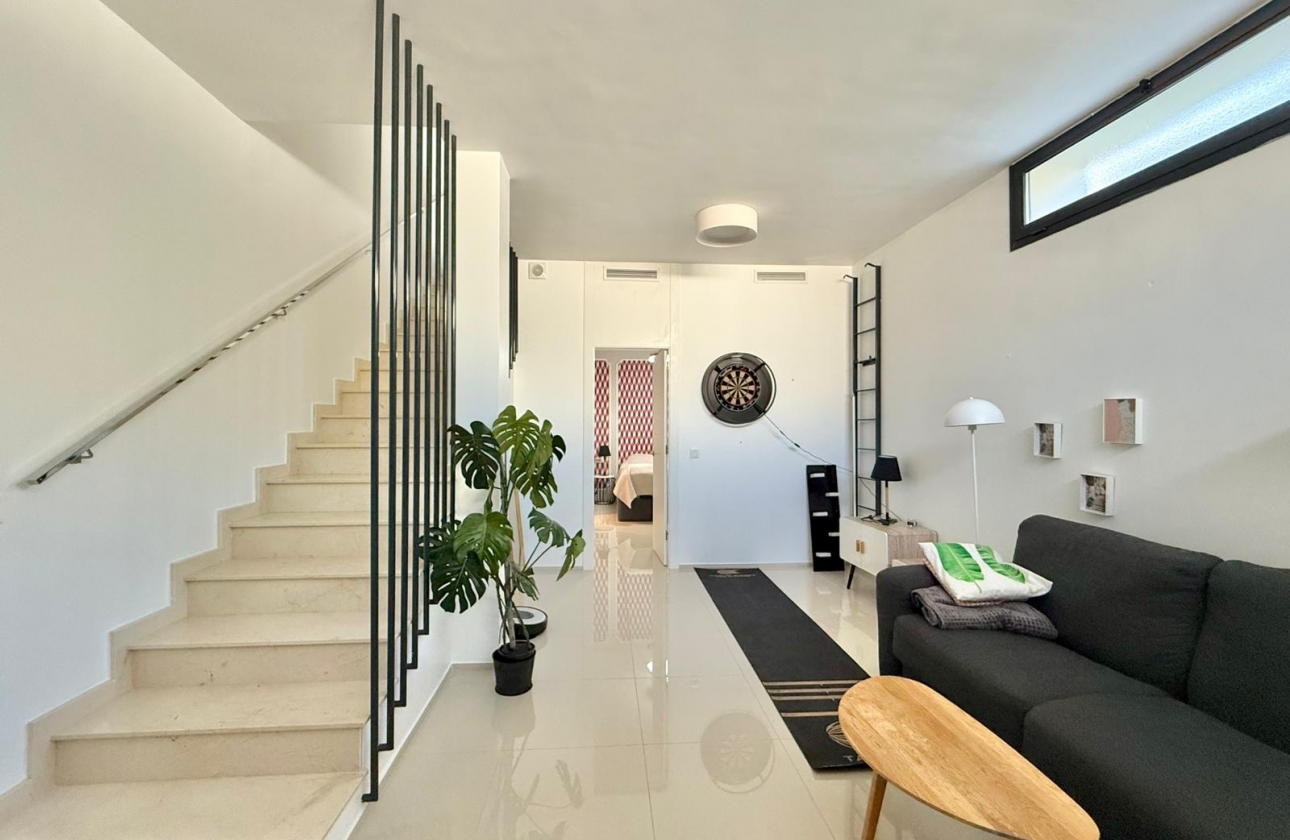 Resale - Villa - Ciudad Quesada - Pueblo Bravo