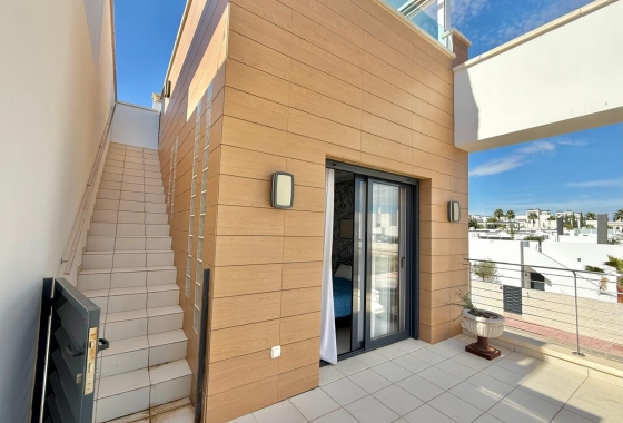 Resale - Villa - Ciudad Quesada - Pueblo Bravo