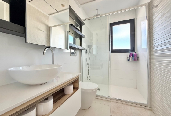 Resale - Villa - Ciudad Quesada - Pueblo Bravo