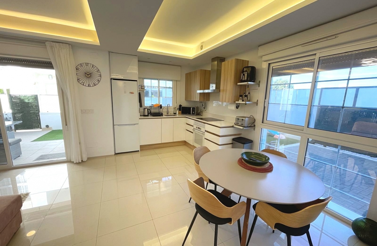 Resale - Apartment / flat - Ciudad Quesada - Doña Pepa