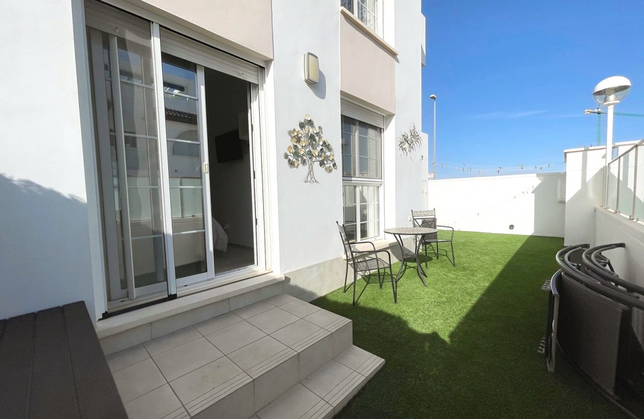 Resale - Apartment / flat - Ciudad Quesada - Doña Pepa