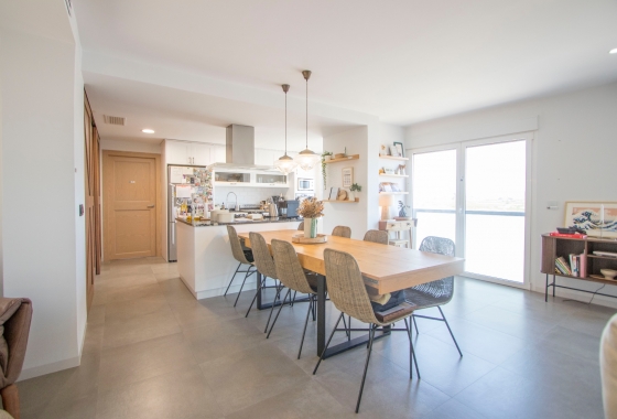 Resale - Apartment / flat - Alicante