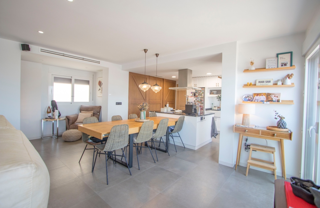 Resale - Apartment / flat - Alicante