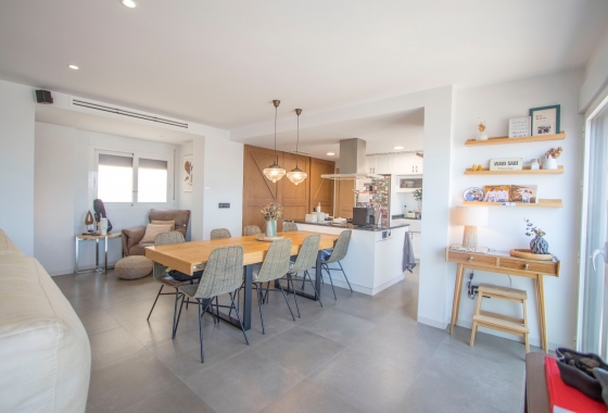 Resale - Apartment / flat - Alicante