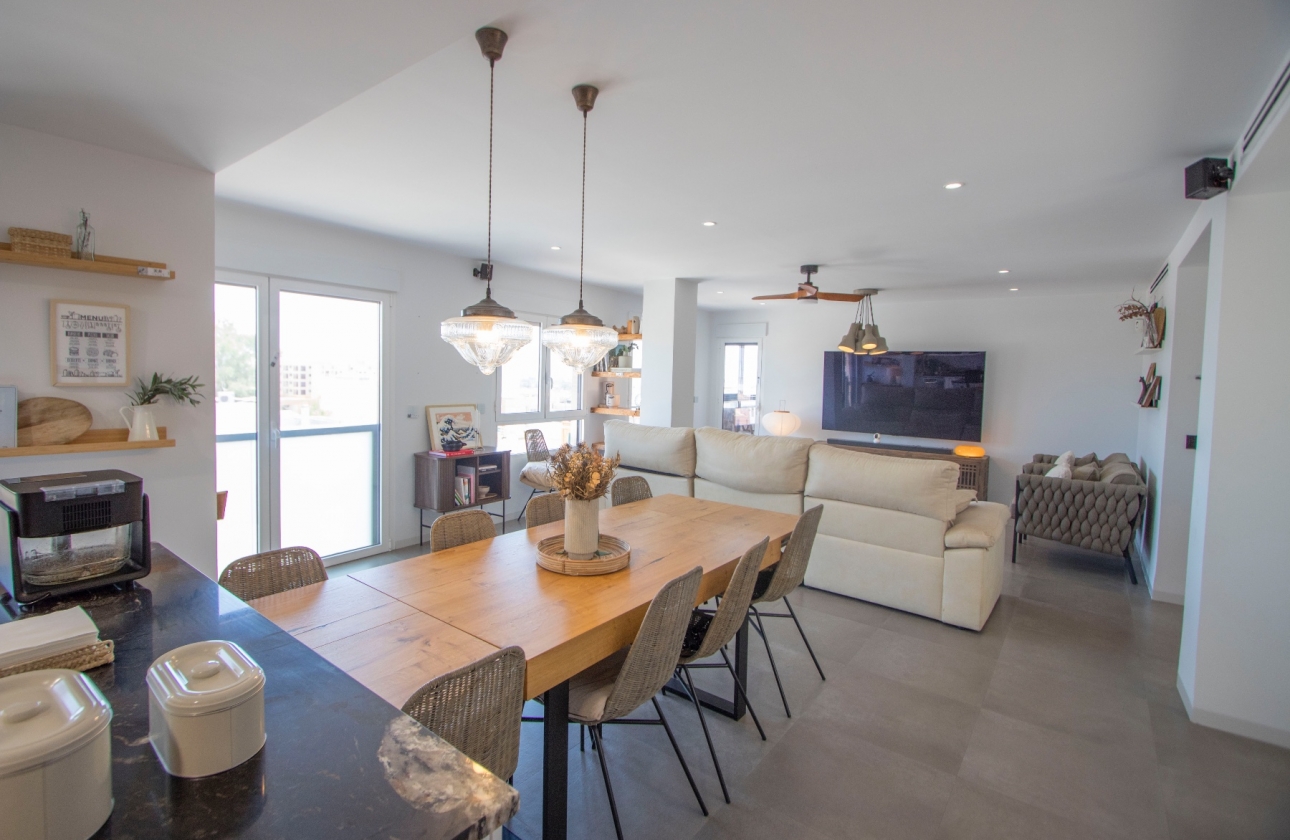 Resale - Apartment / flat - Alicante