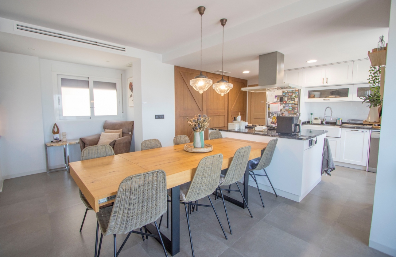 Resale - Apartment / flat - Alicante