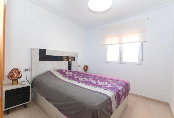 Resale - Apartment / flat - Orihuela Costa - Los Dolses