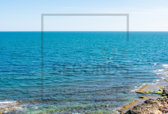 Resale - Apartment / flat - Torrevieja - Playa del Cura