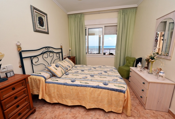 Resale - Apartment / flat - Torrevieja - La Mata
