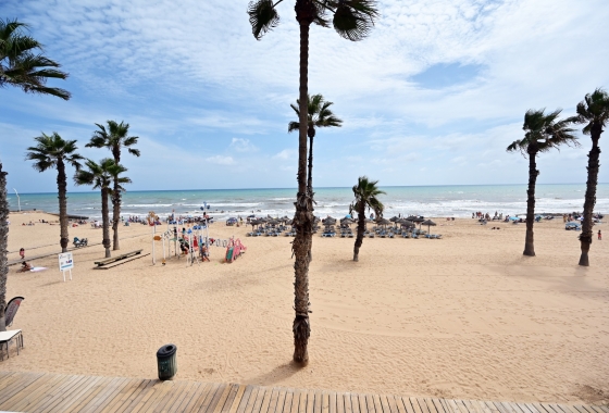 Resale - Apartment / flat - Torrevieja - La Mata