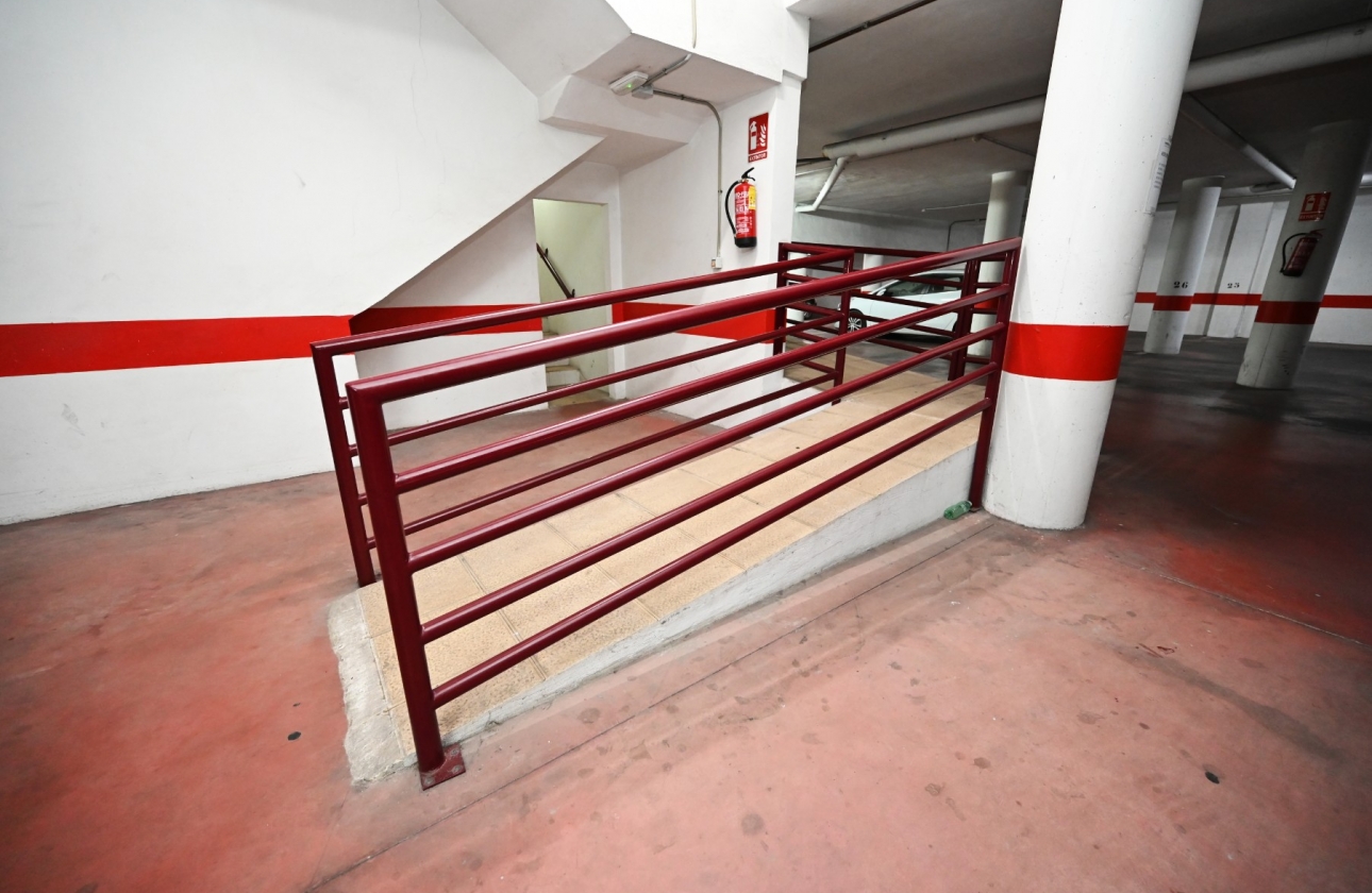 Resale - Apartment / flat - Torrevieja - La Mata