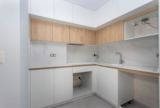 Resale - Apartment / flat - Torrevieja - Playa del Cura