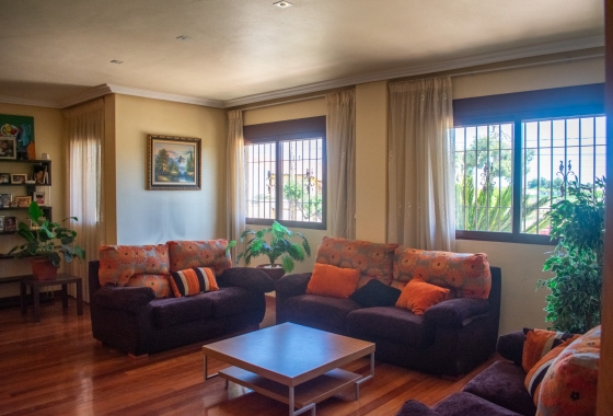 Resale - Finca / Country Property - Orihuela Costa - El raal