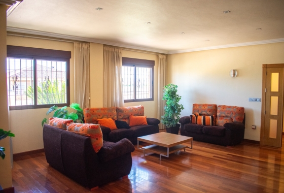 Resale - Finca / Country Property - Orihuela Costa - El raal