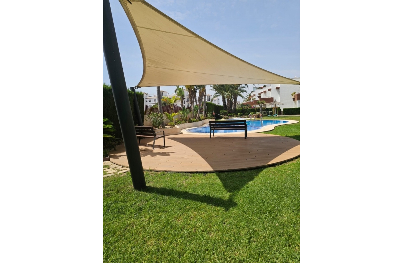Resale - Apartment / flat - Orihuela Costa - Punta Prima