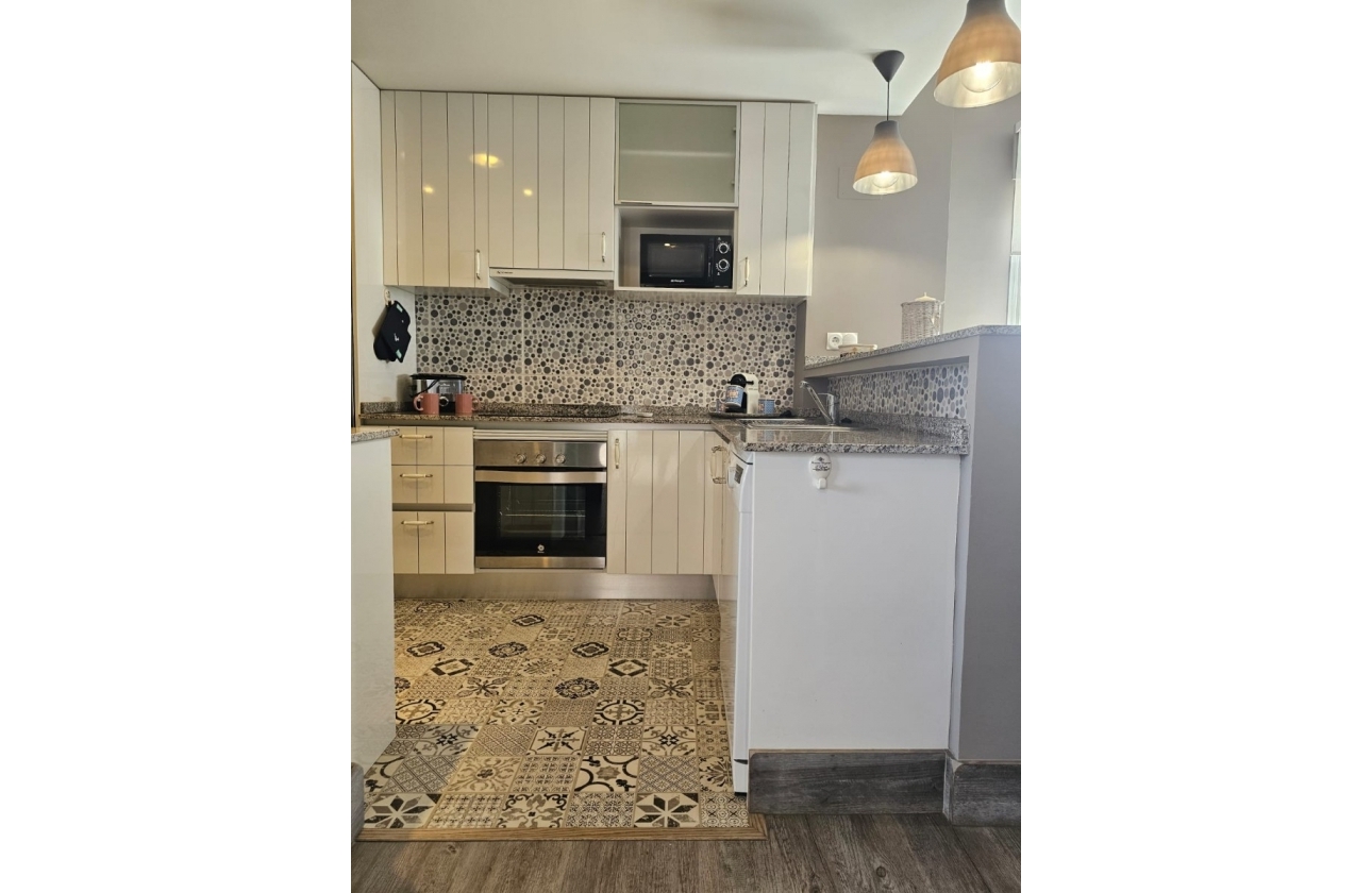 Resale - Apartment / flat - Orihuela Costa - Punta Prima