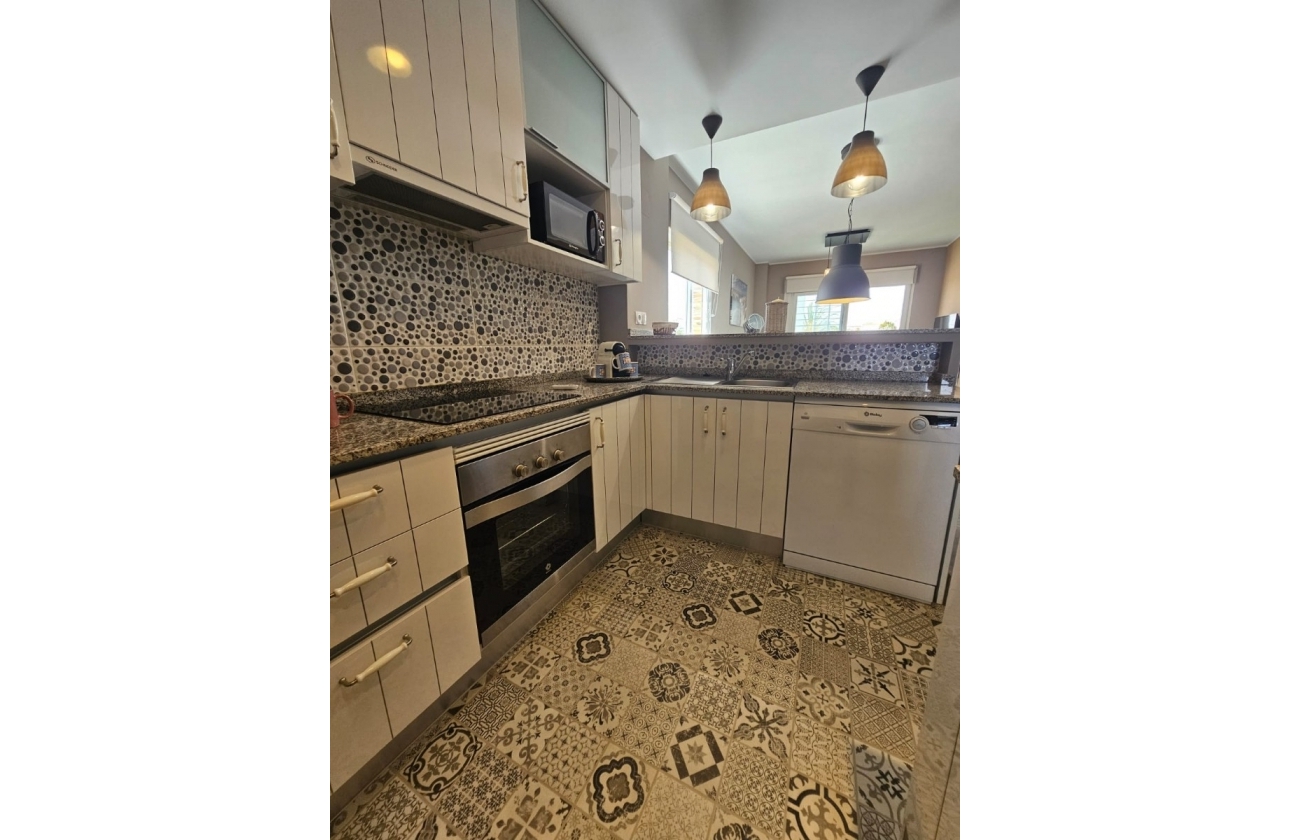 Resale - Apartment / flat - Orihuela Costa - Punta Prima