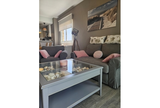 Resale - Apartment / flat - Orihuela Costa - Punta Prima