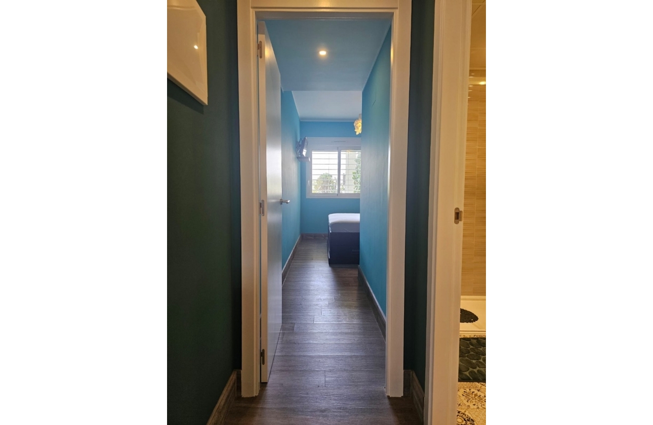 Resale - Apartment / flat - Orihuela Costa - Punta Prima