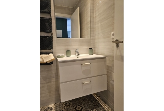 Resale - Apartment / flat - Orihuela Costa - Punta Prima