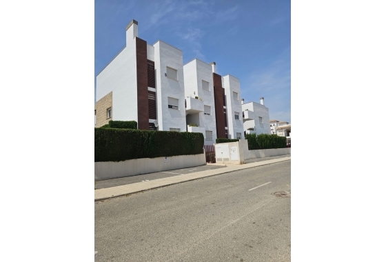 Resale - Apartment / flat - Orihuela Costa - Punta Prima