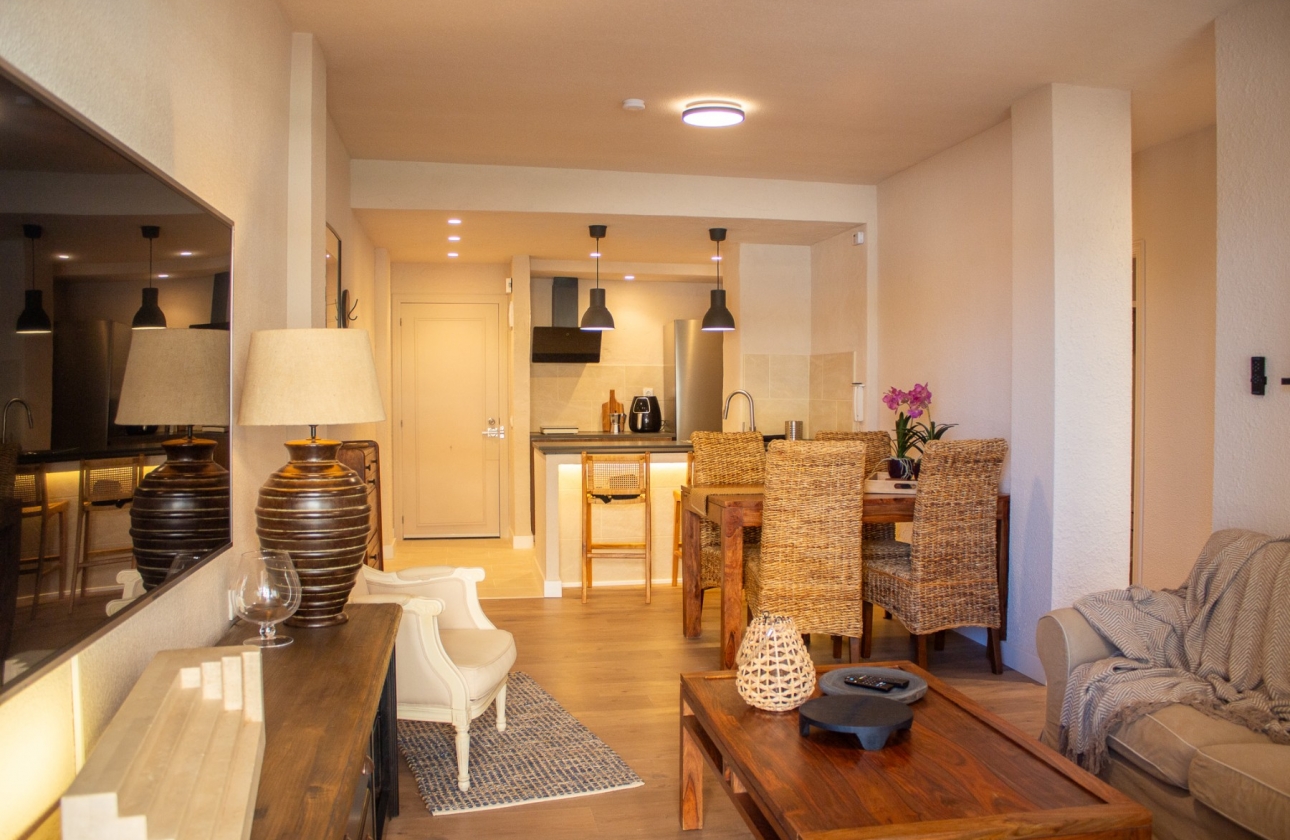 Resale - Apartment / flat - Santa Pola - Playa del Este