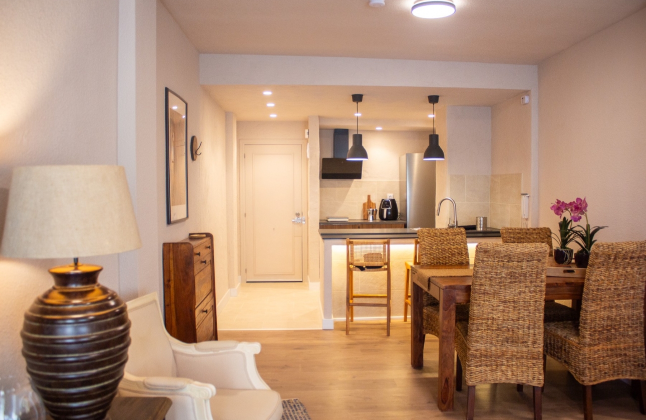 Resale - Apartment / flat - Santa Pola - Playa del Este